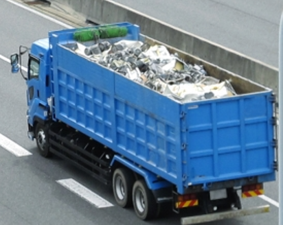 産廃収集運搬車